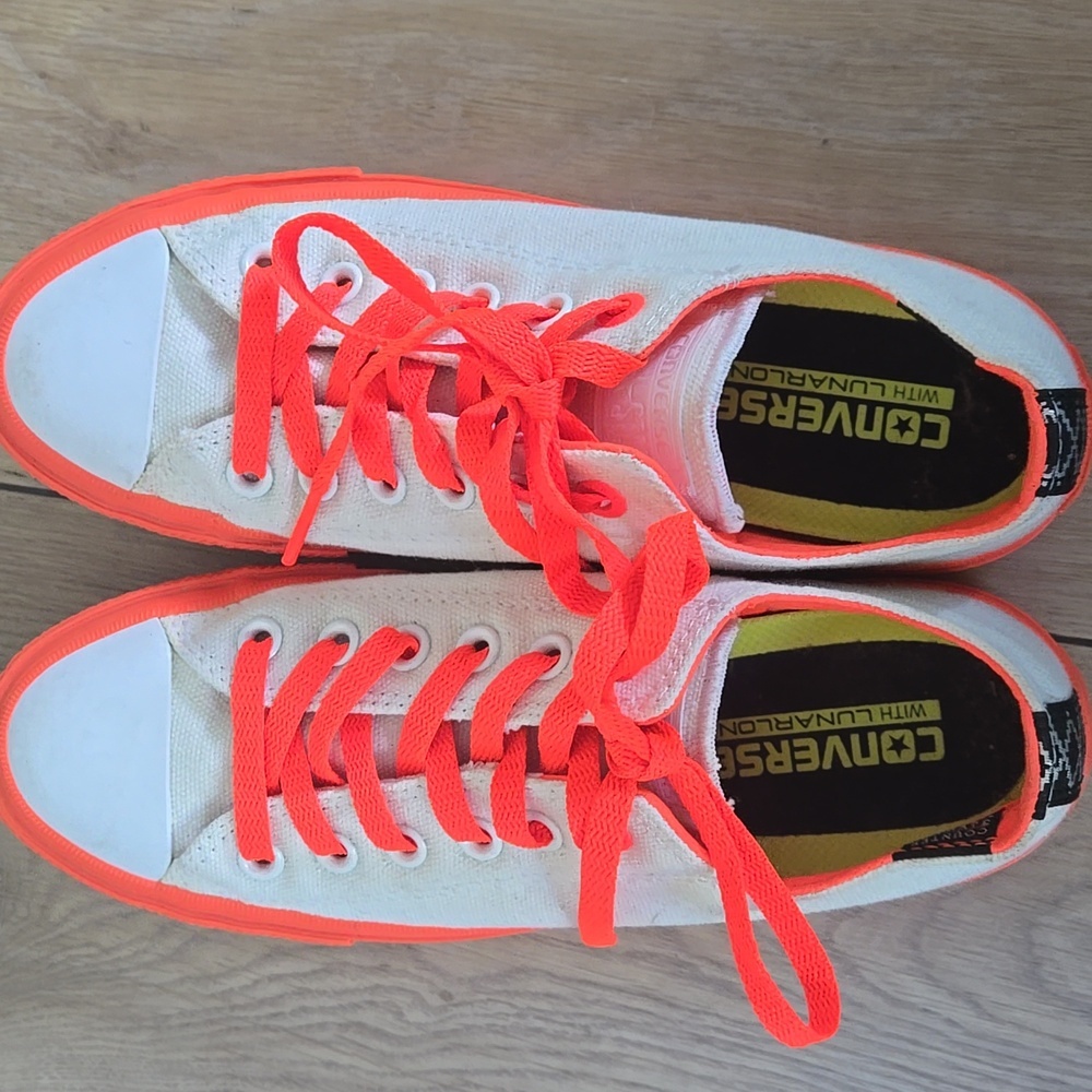 Converse Chuck Taylor II All Star  Lunarlon Ox White/Lava Men's 5.5 Women's 7.5 - Picture 2 of 8